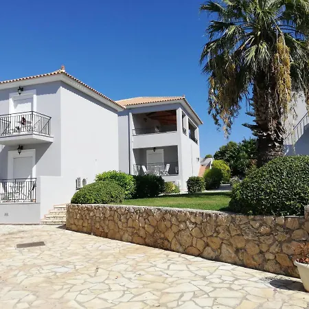 Astra Village Appartamento *