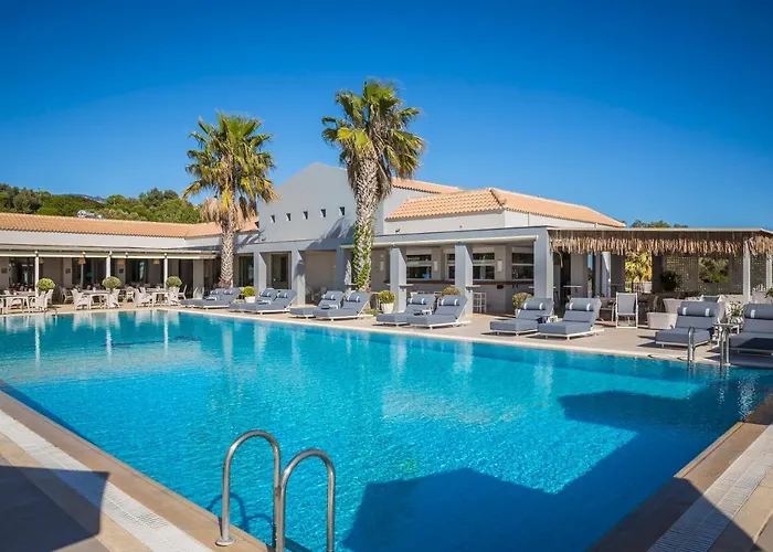 아파트 Astra Village